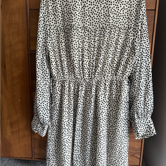 H&M DRAWSTRING-DETAIL DRESS Size M - Picture 4 of 9